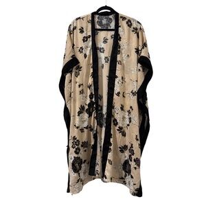 Misia Curvy Womens Floral Tan Short Sleeve Kimono Style Size 1X Classic Romantic